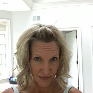 Meet your Posher, Noelle